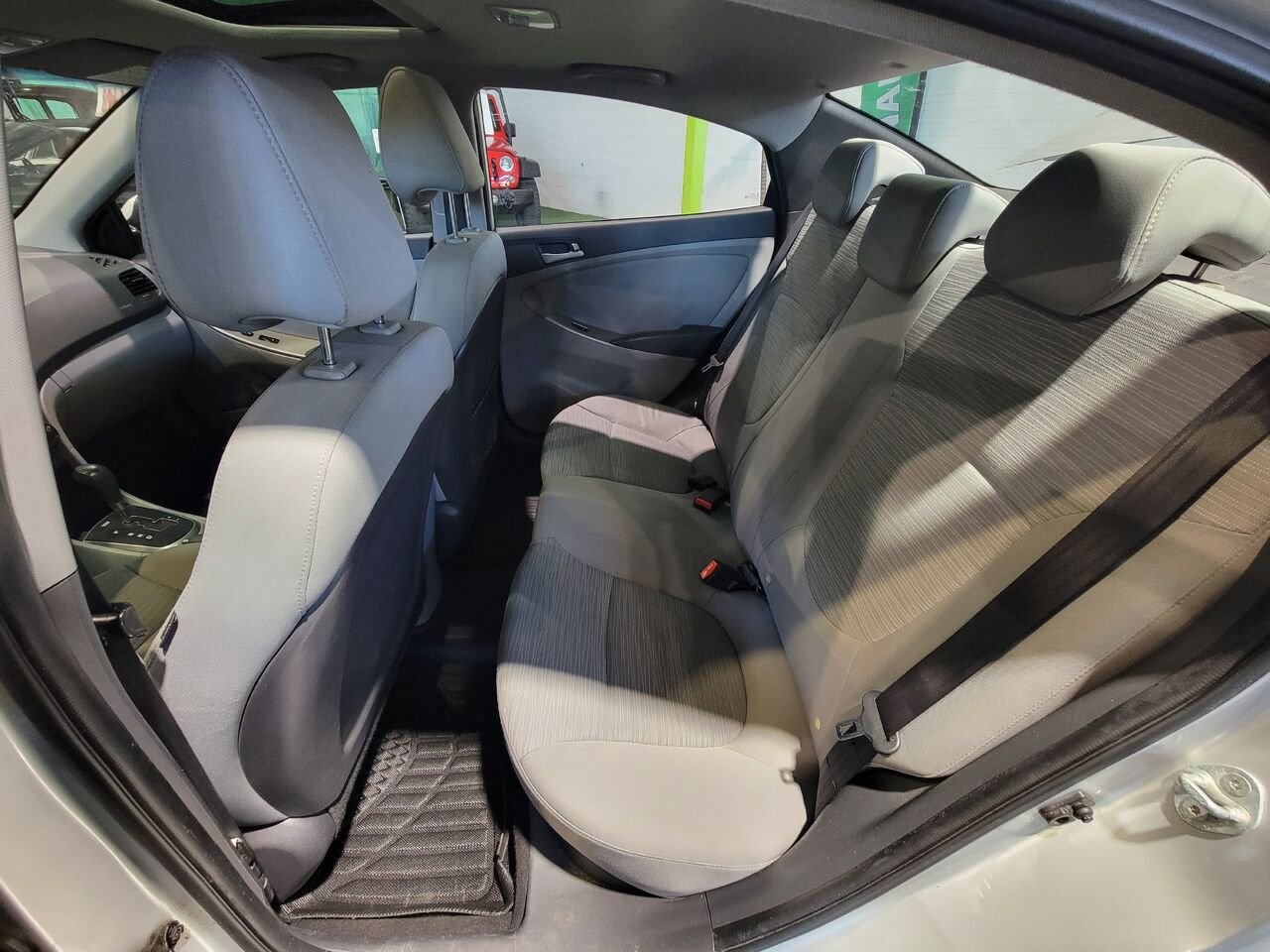 Hyundai Accent 2015 Gris Longueuil, - photo #12