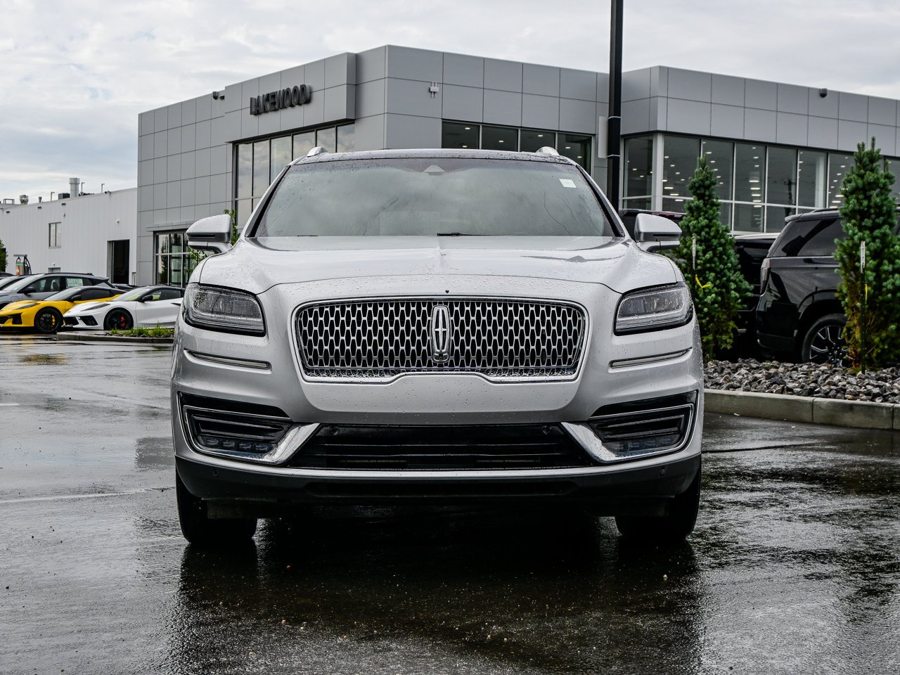 2019 Lincoln Nautilus Reserve AWD Grey Sherwood Park - photo #2