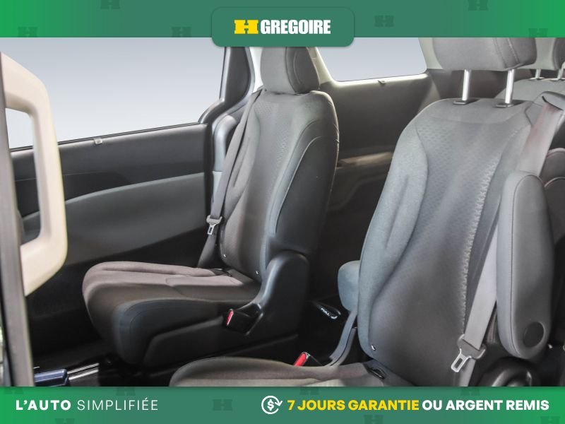 2025 Kia Carnival Black Blainville - photo #22