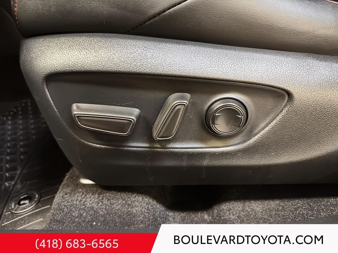 Toyota RAV4 Prime (PHEV) 98770A-67 | XSE 2024 Blanc Québec - photo #10