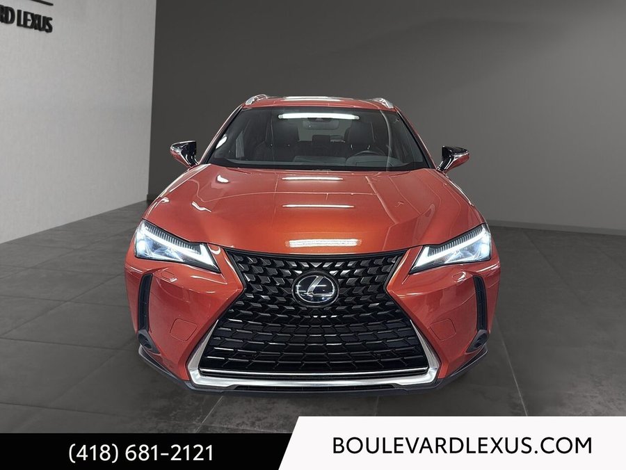 Lexus UX 250h Premium 2020 Orange