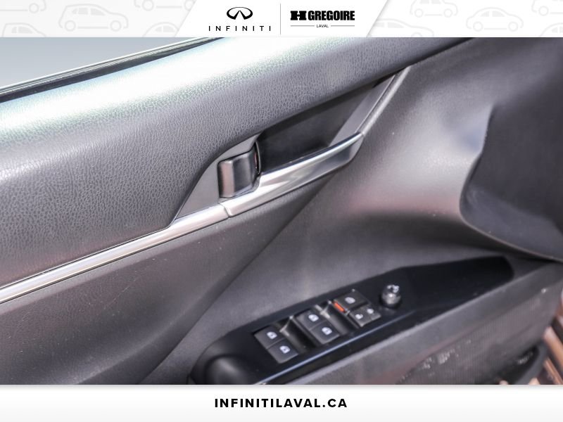 2018 Toyota Camry Blainville - photo #12