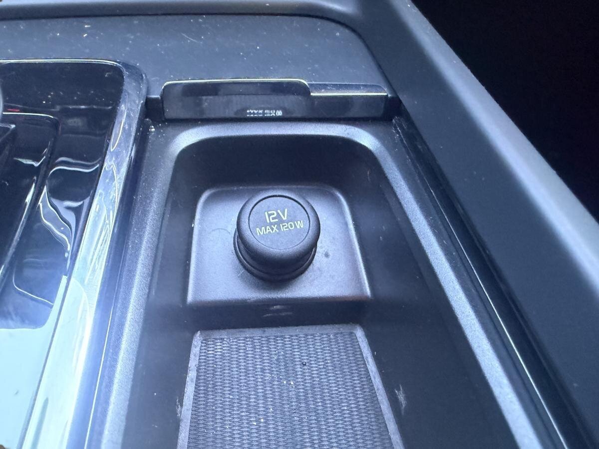 Volvo XC60 2024 Gris  - photo #15