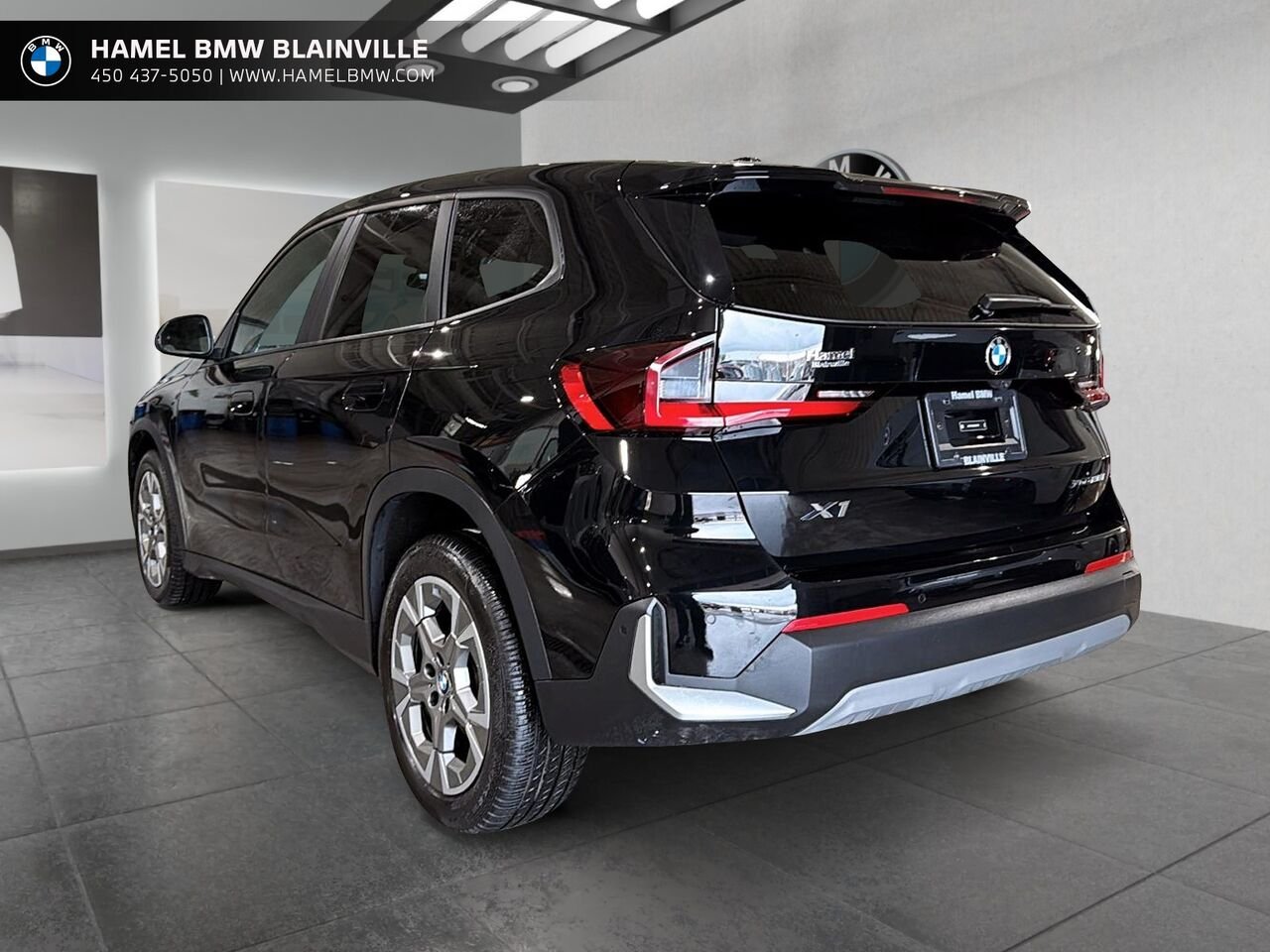 BMW X1 xDrive28i véhicule d'activités sportives 2025 Noir Blainville - photo #3