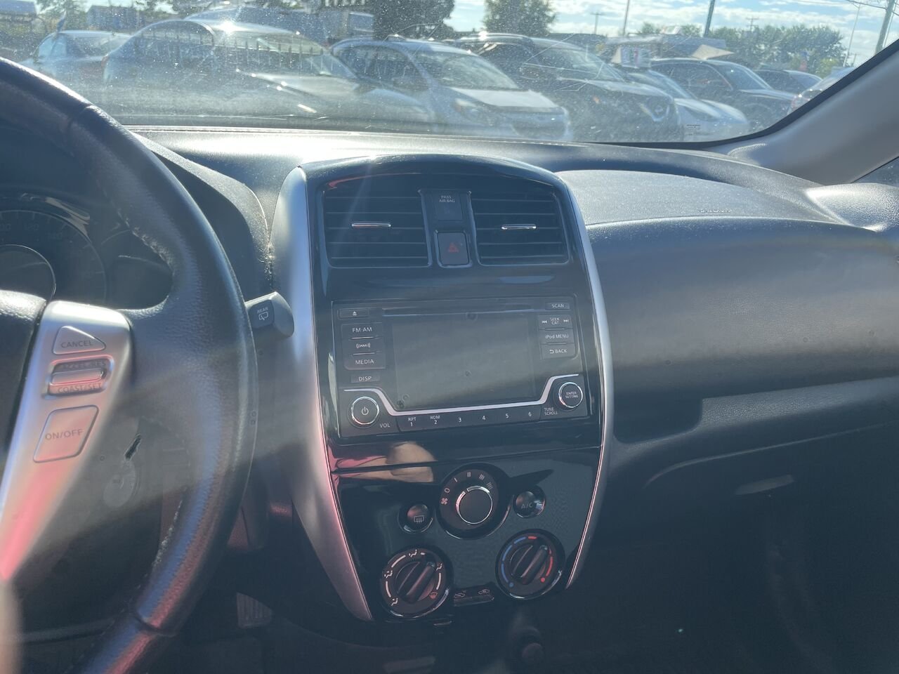 2018 Nissan Versa Note Red  - photo #14