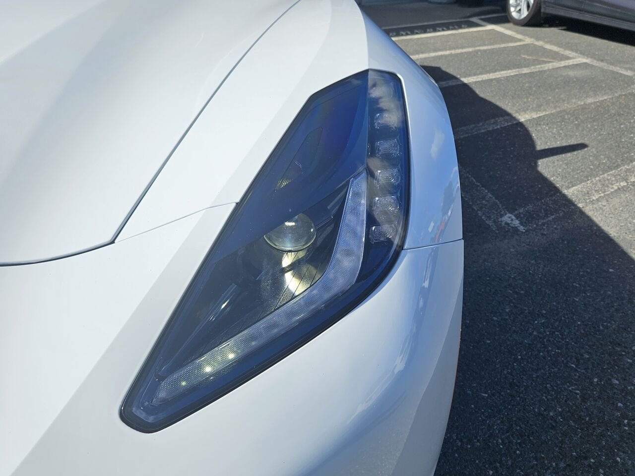2015 Chevrolet Corvette Stingray Z51 coupé 2 portes avec 2LT White Thetford Mines - photo #6