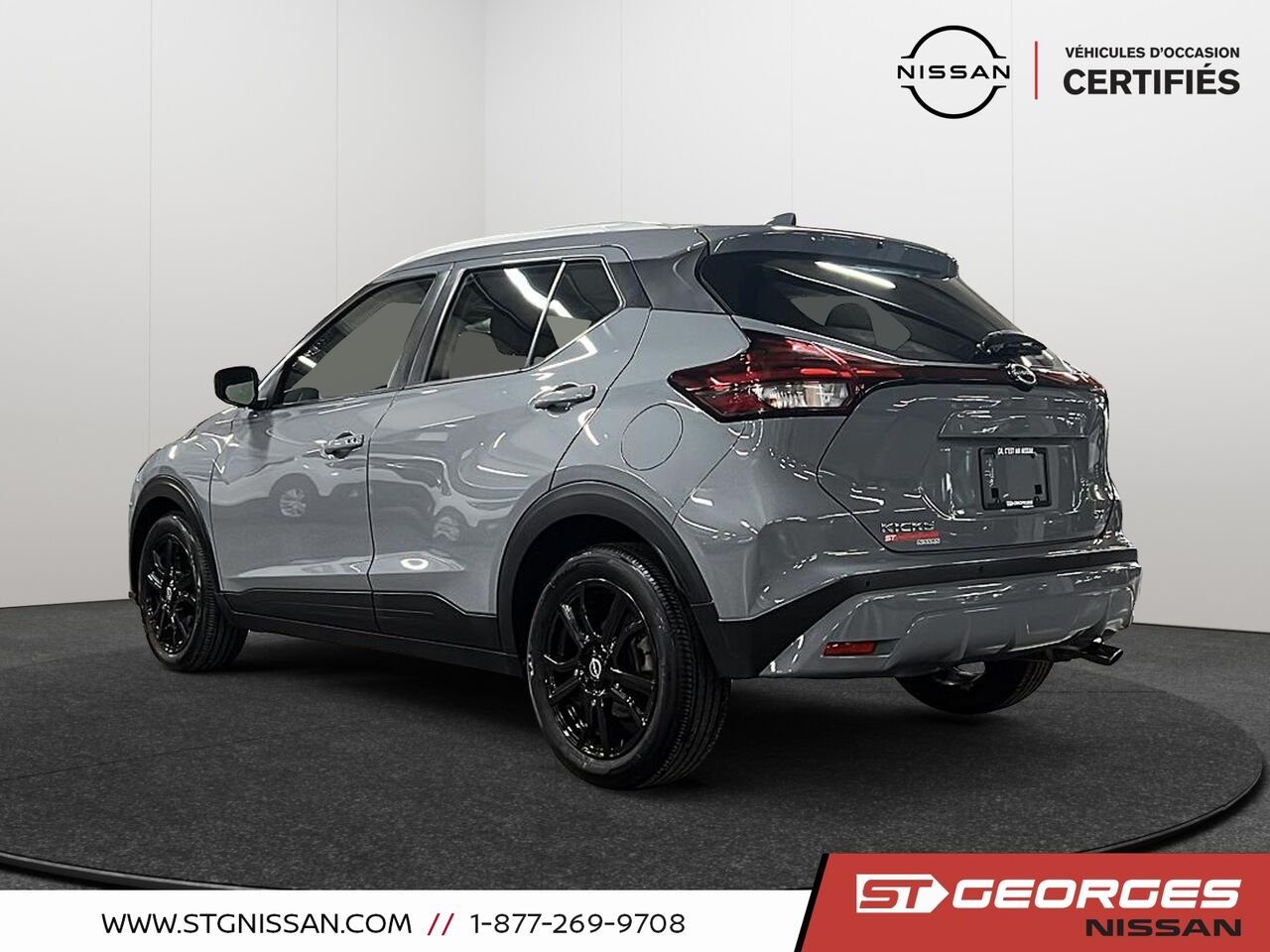 Nissan Kicks 2023 Gris Saint-Georges - photo #3