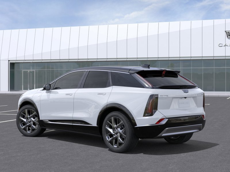 CADILLAC OPTIQ Luxe haut de gamme 4 portes 2027 Blanc Sherbrooke - photo #2