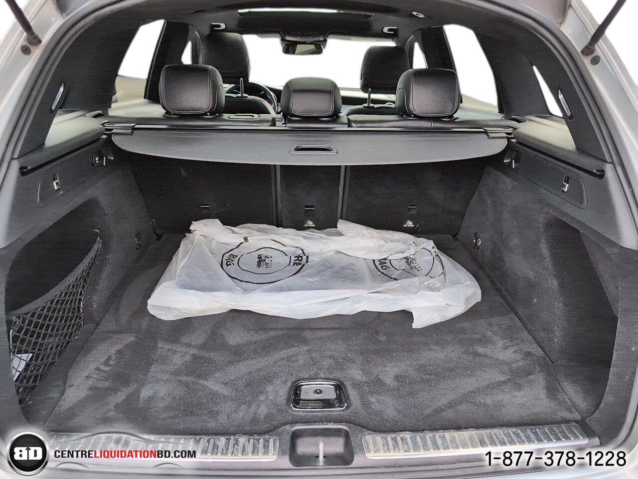 2017 Mercedes-Benz GLC GLC 300 4MATIC | BD0390 Silver Granby - photo #10