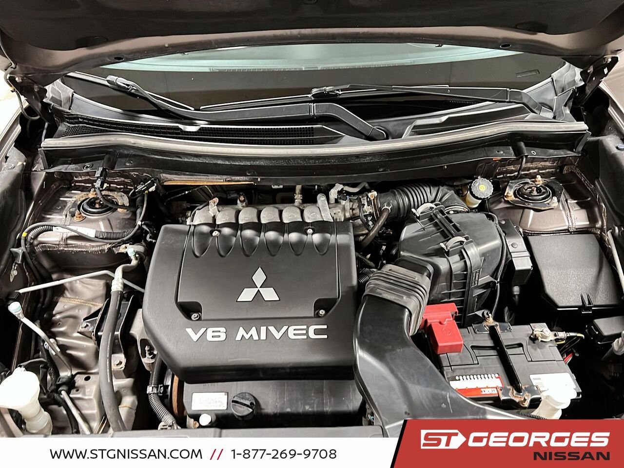 Mitsubishi Outlander GT 2016 Bronze Saint-Georges - photo #7