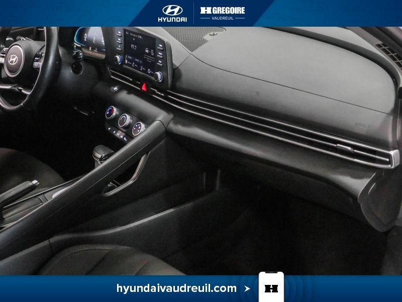 2024 Hyundai Elantra White Laval - photo #30