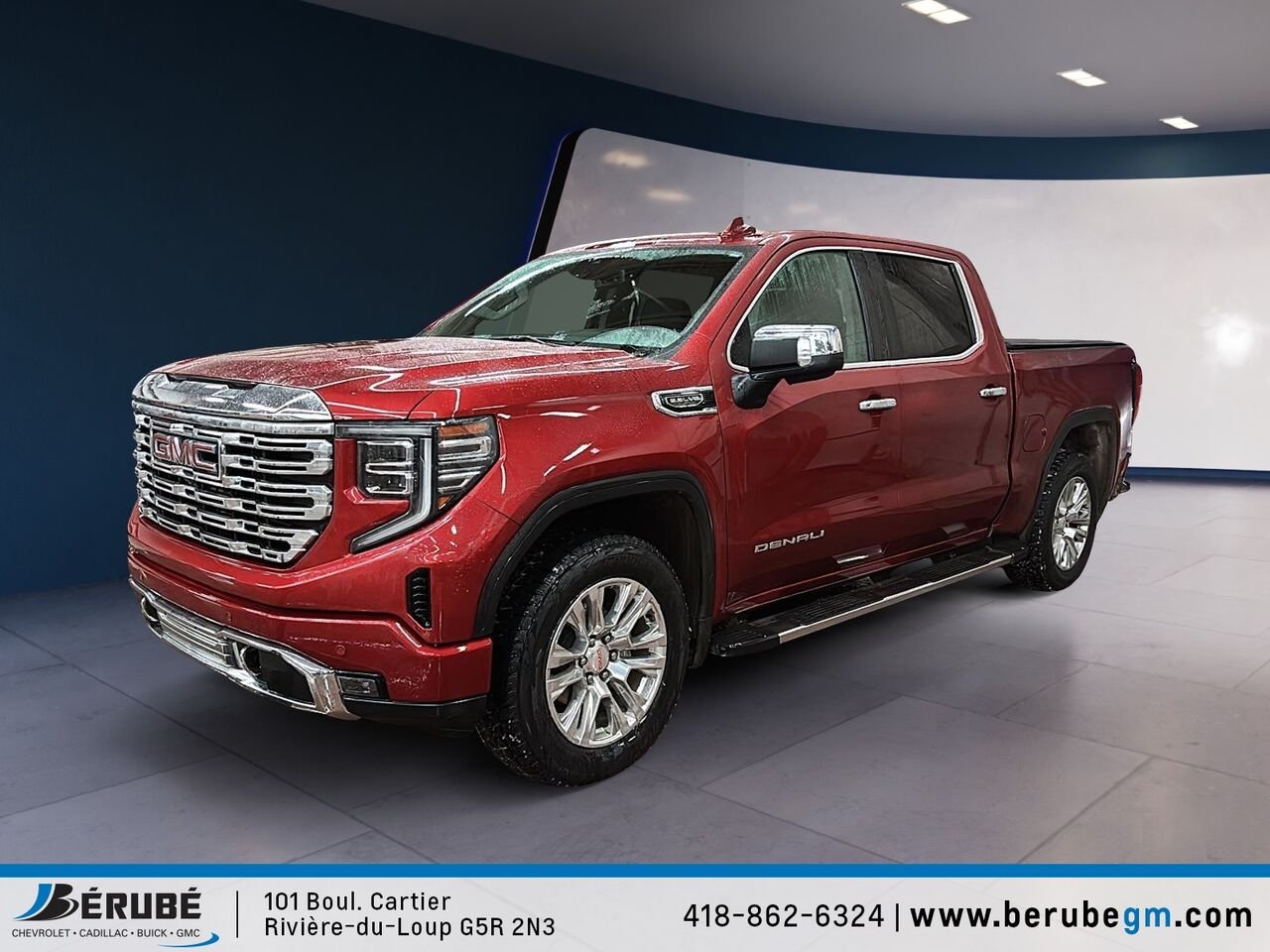 GMC 1500 4RM, CAISSE COURTE, CAB. MULTIPLAC Denali cabine multiplace 4RM 147 po 2024 Rouge Rivière-du-Loup - photo #0