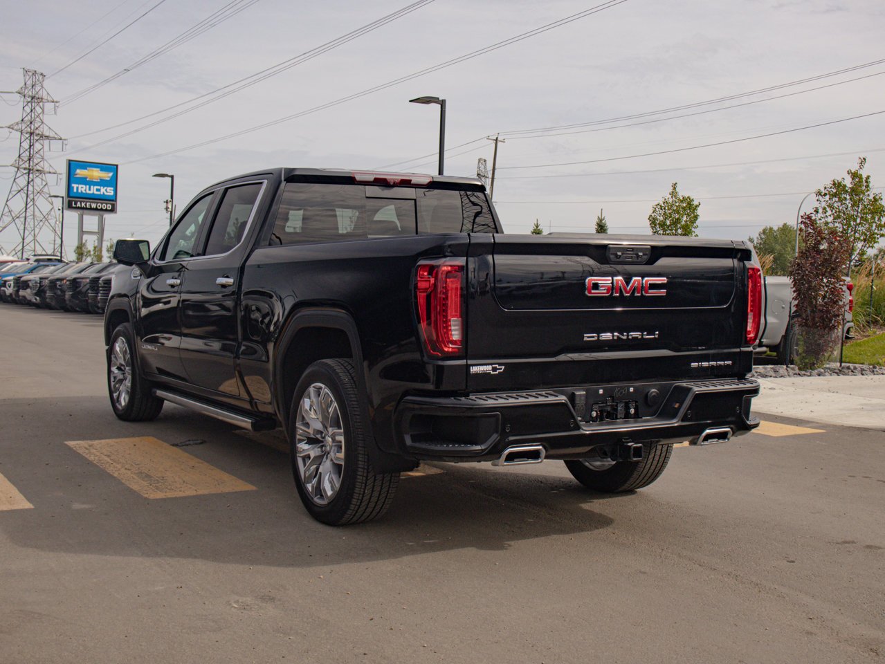 2025 GMC Sierra 1500 4WD Crew Cab 147 Denali Black Sherwood Park - photo #7