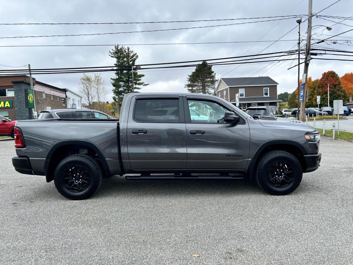 2025 RAM 1500 Grey Nantes - photo #3