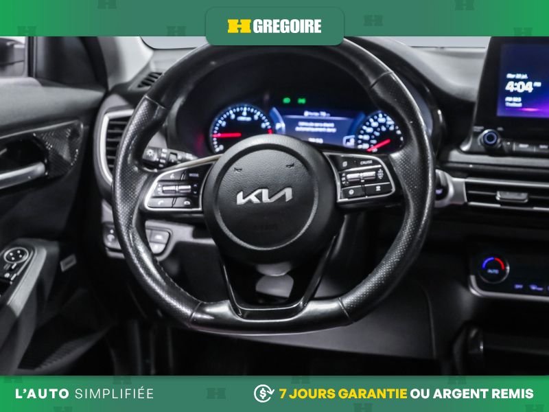 2023 Kia Seltos White Laval - photo #18