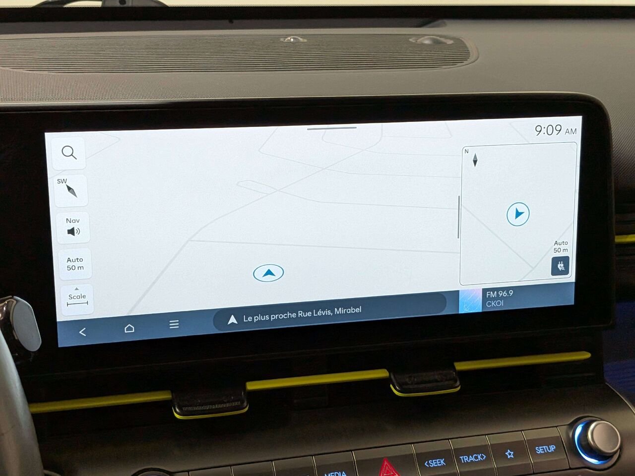 2024 Hyundai Kona Electric Ultimate FWD w/Sage-Green Interior Black Val-David - photo #22