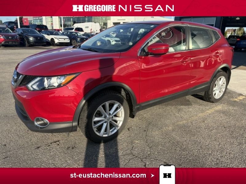 Nissan Qashqai 2017 Rouge Laval - photo #4
