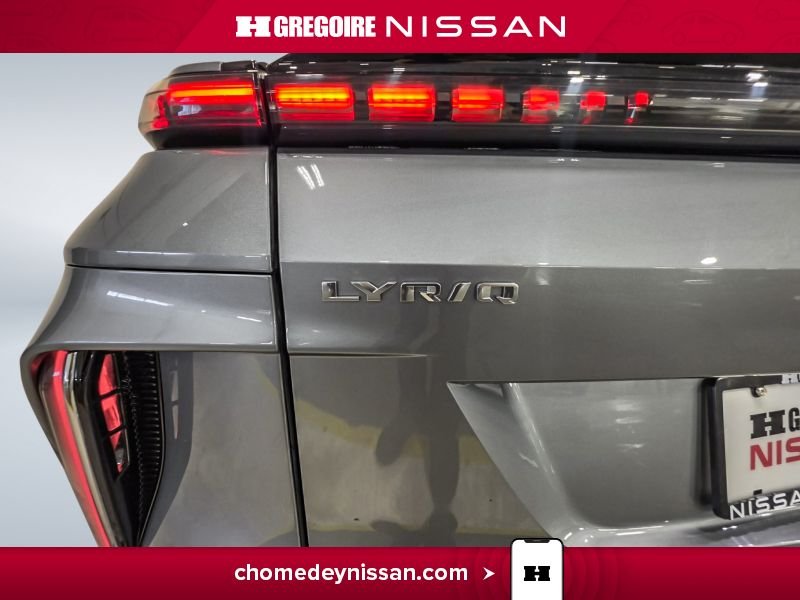 2024 Cadillac LYRIQ Grey Blainville - photo #32