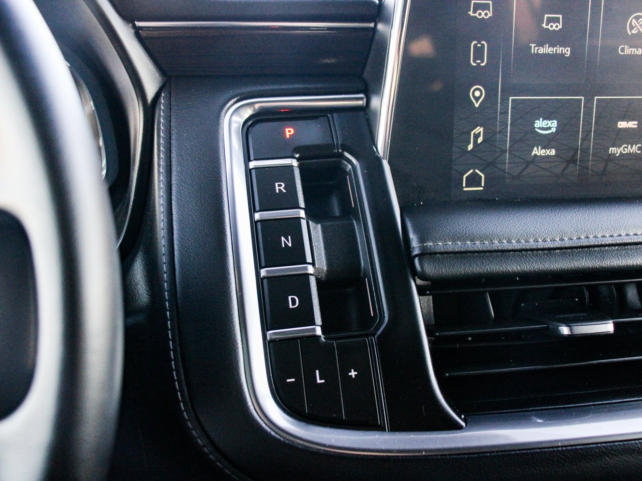 2023 GMC Yukon 4WD 4dr SLE Grey Sherwood Park - photo #21
