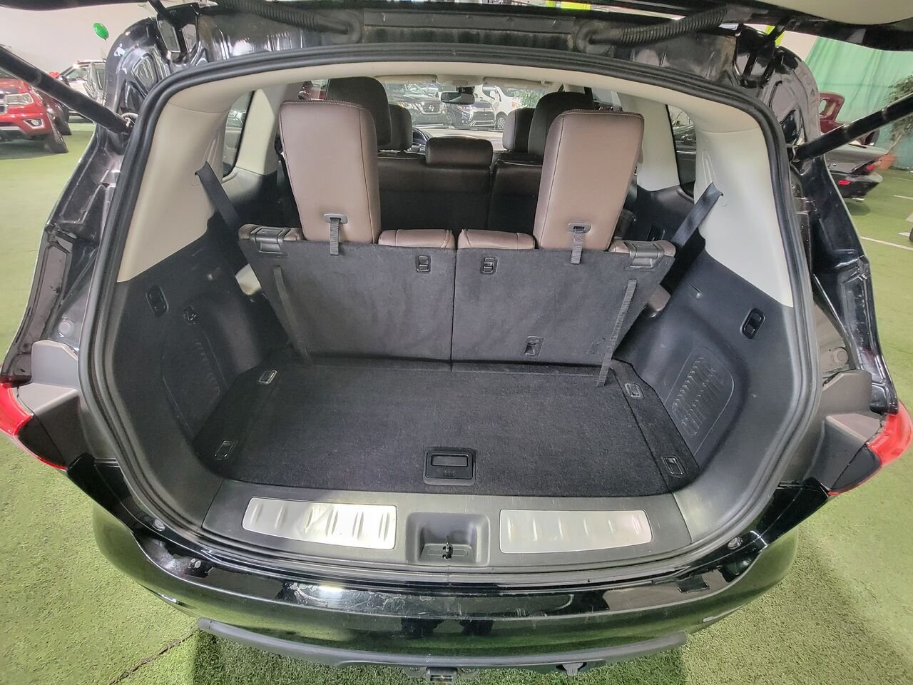 2015 INFINITI QX60 Black  - photo #17