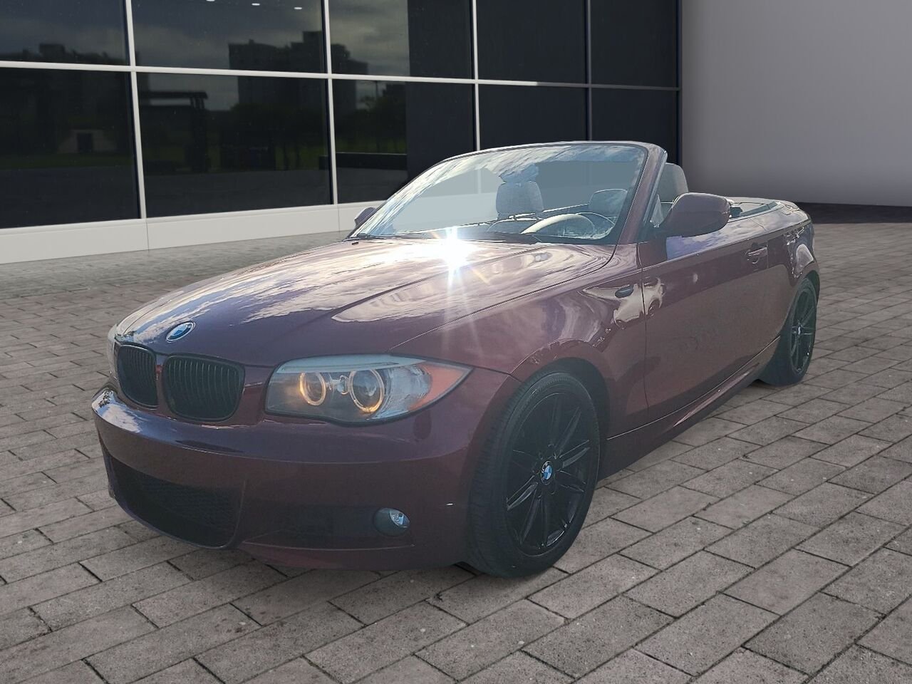 BMW Série 1 2012 Rouge Québec - photo #4