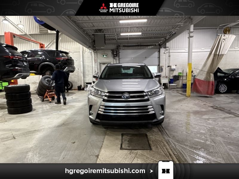 2017 Toyota Highlander HYBD Grey Blainville - photo #1