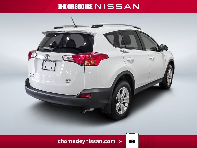 Toyota Rav 4 2013 Blanc Laval - photo #8