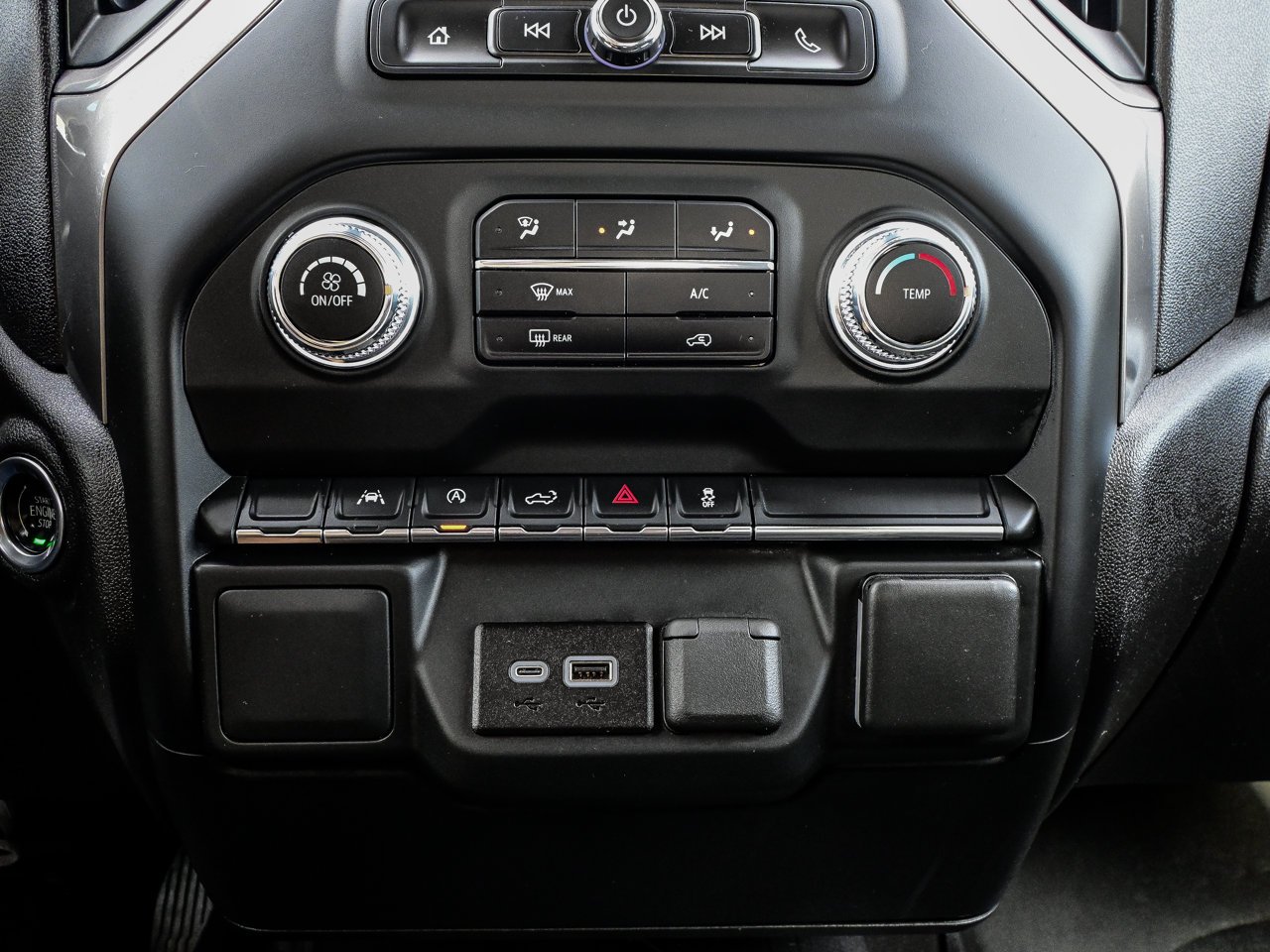 2024 GMC Sierra 1500 4WD Crew Cab 147 Pro Black Sherwood Park - photo #26