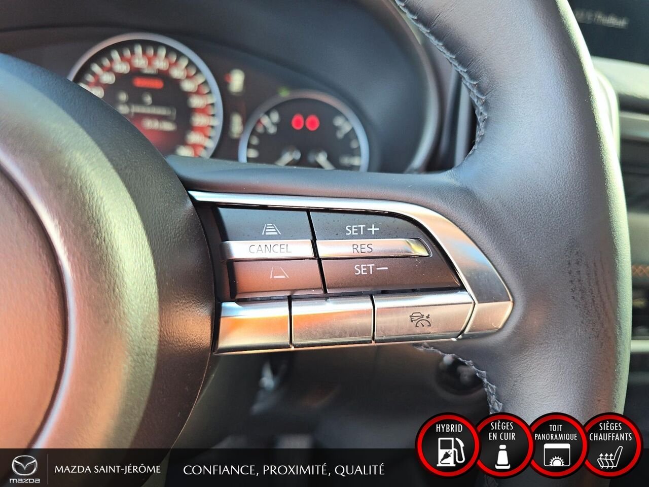 2025 Mazda CX-50 hybride Kuro | 1 PROPRIÉTAIRE | JAMAIS ACCIDENTÉ | TOIT PANORAMIQUE | CUIR | AWD Grey Saint-Jérôme - photo #15