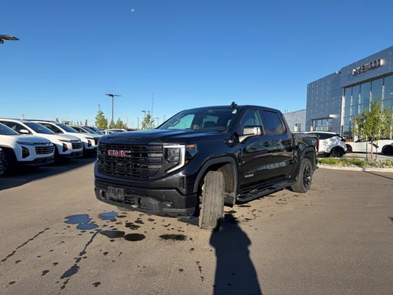 2024 GMC Sierra 1500 4WD Crew Cab 147 Elevation Black Sherwood Park - photo #2