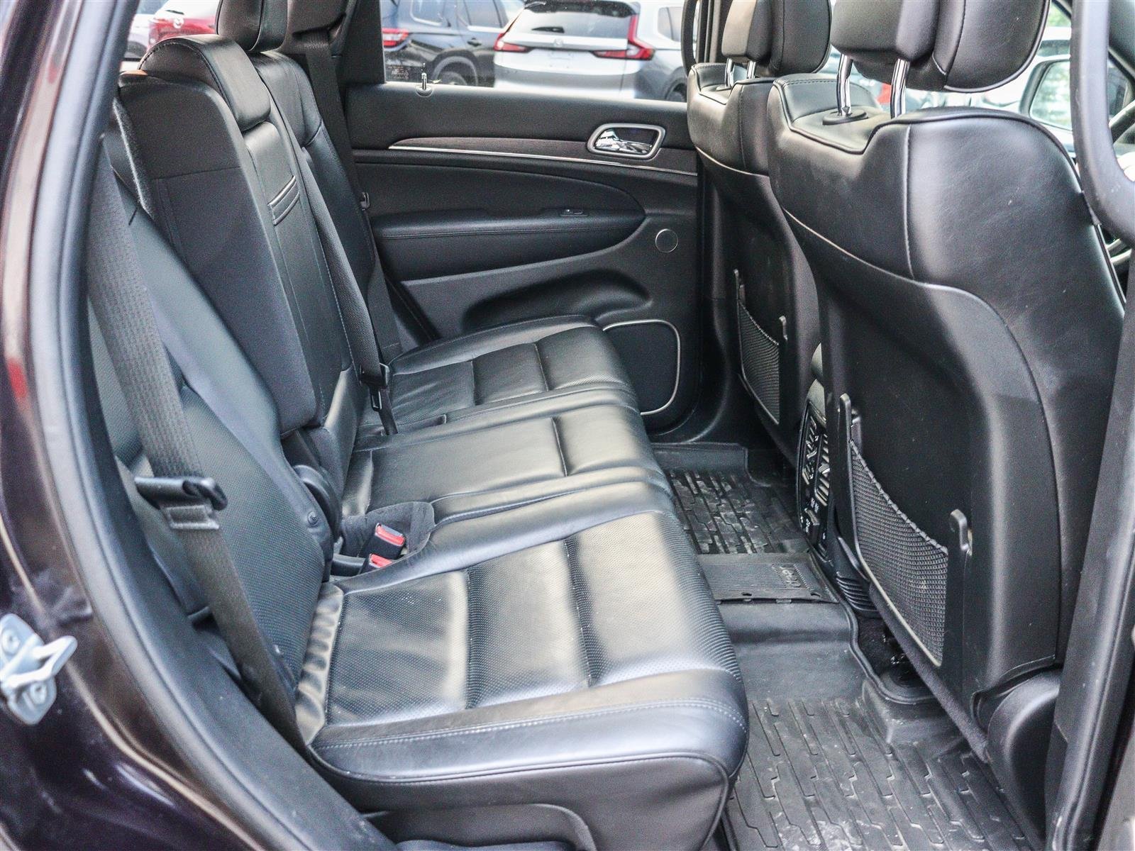 2018 Jeep Grand Cherokee Overland Ottawa & Gatineau - photo #17