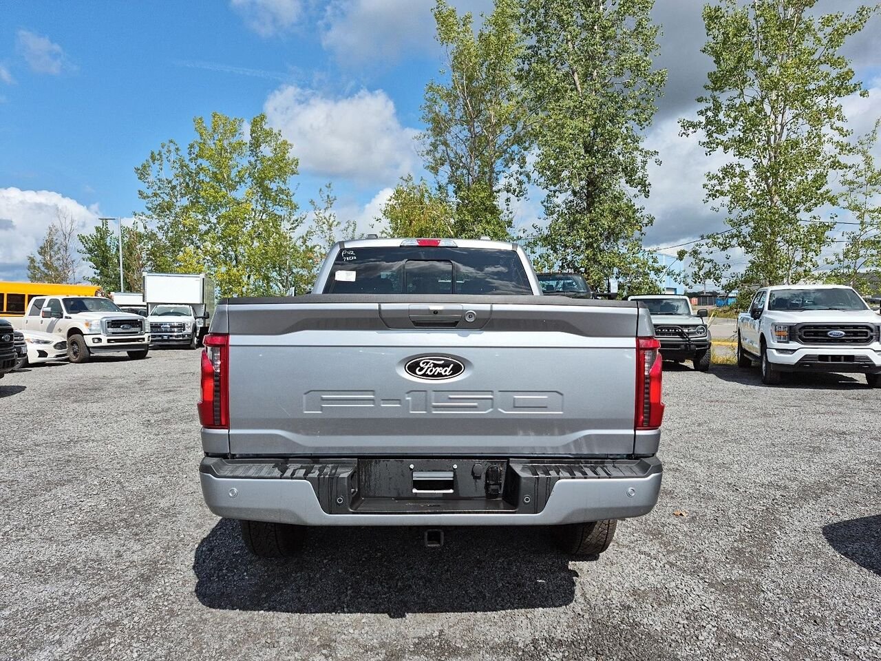 2026 Ford F-150 Iconic Silver Metallic Saint-Jérôme - photo #4
