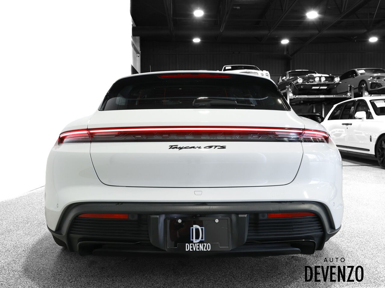 2023 Porsche Taycan White Saint-Eustache - photo #3