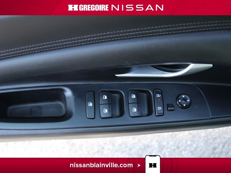 2024 Hyundai Elantra Grey Laval - photo #21