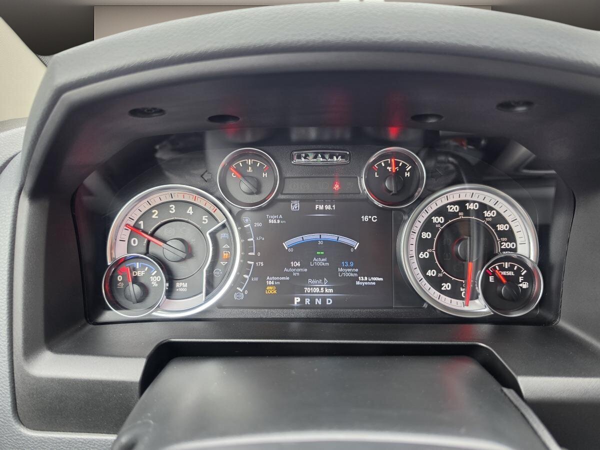 RAM 2500 2018 Noir Donnacona - photo #23