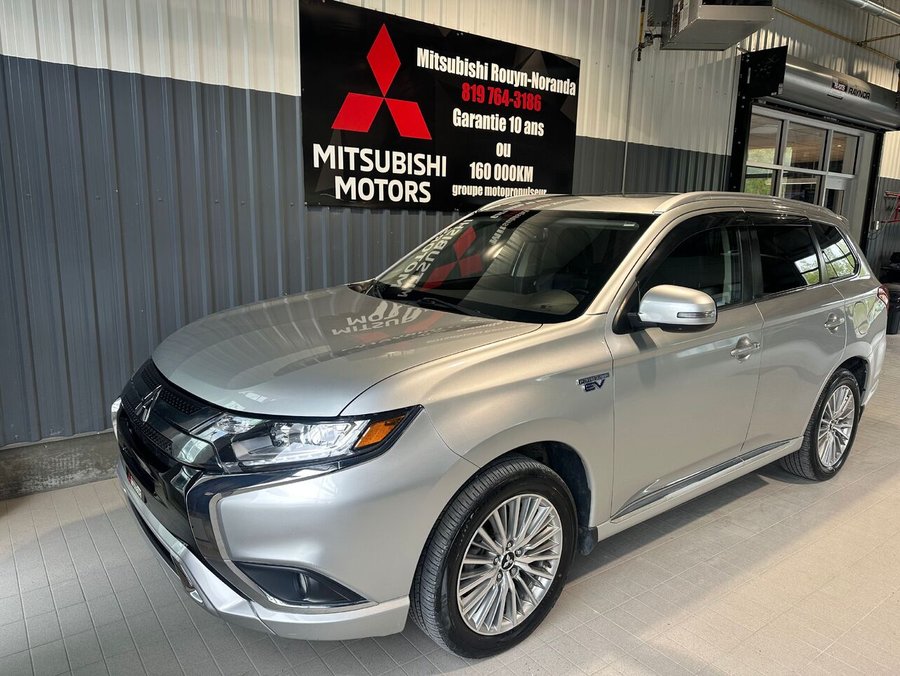 Mitsubishi Outlander PHEV LE S-AWC 2022 Argent
