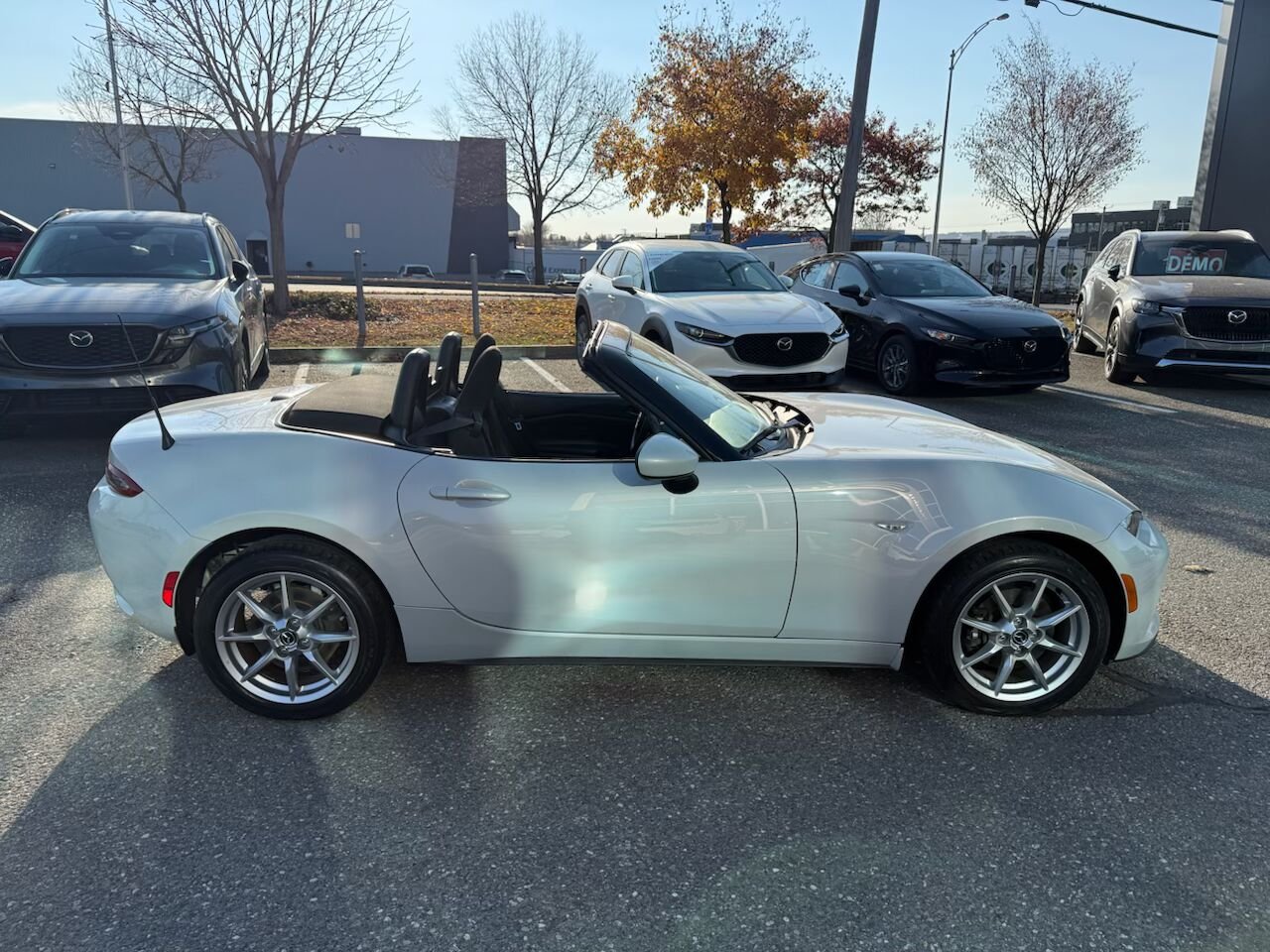 Mazda MX-5 2016 Blanc Ste-Marie - photo #3