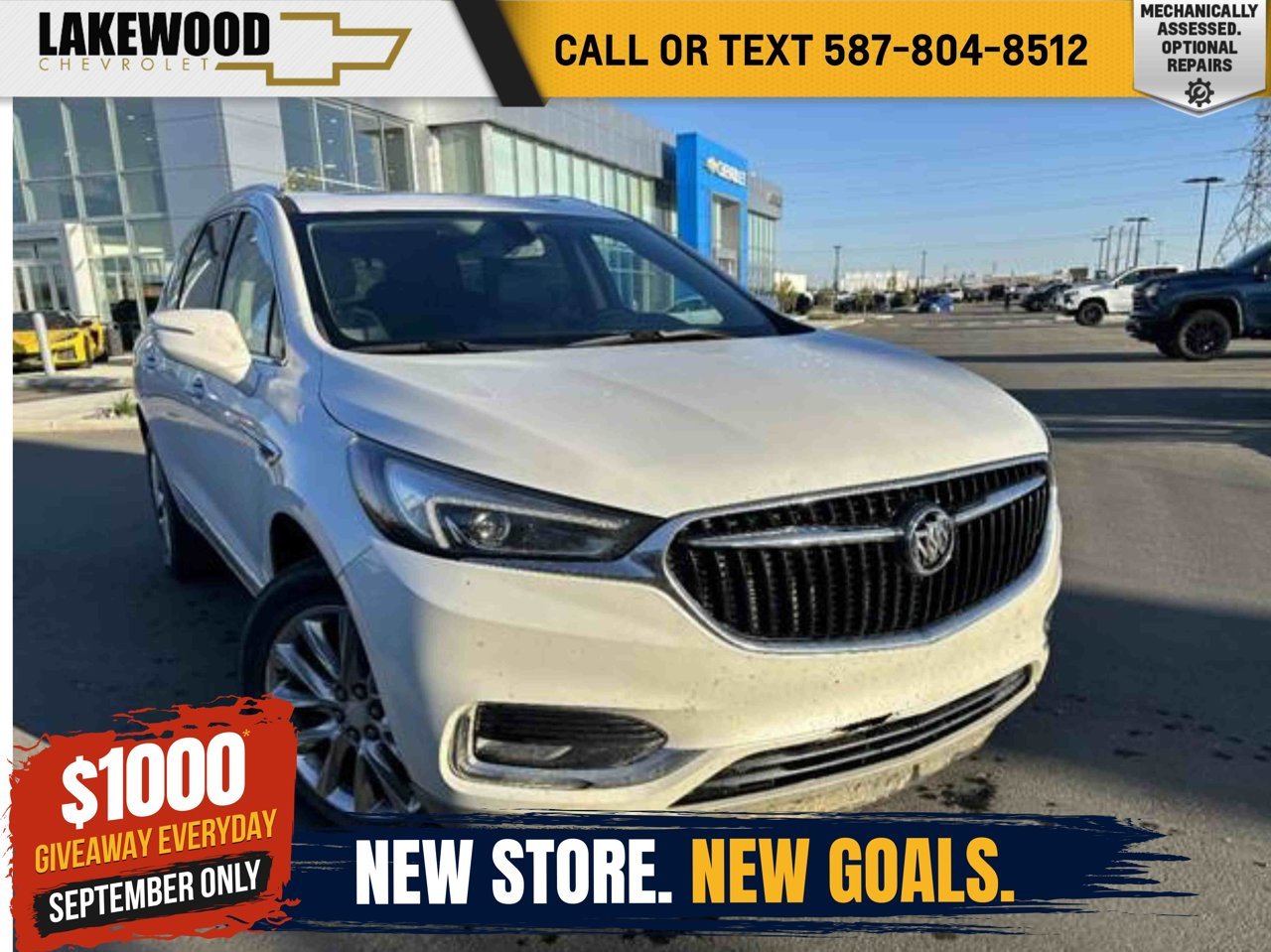 2020 Buick Enclave AWD 4dr Essence White Sherwood Park - photo #0