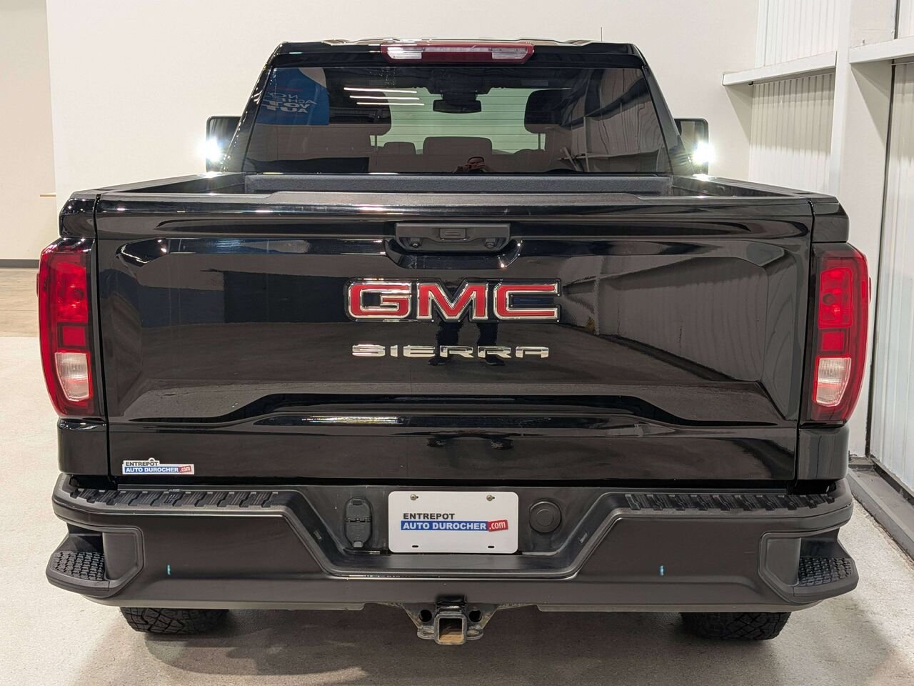 2024 GMC Sierra 1500 4WD Crew Cab 157" Pro Black Val-David - photo #6