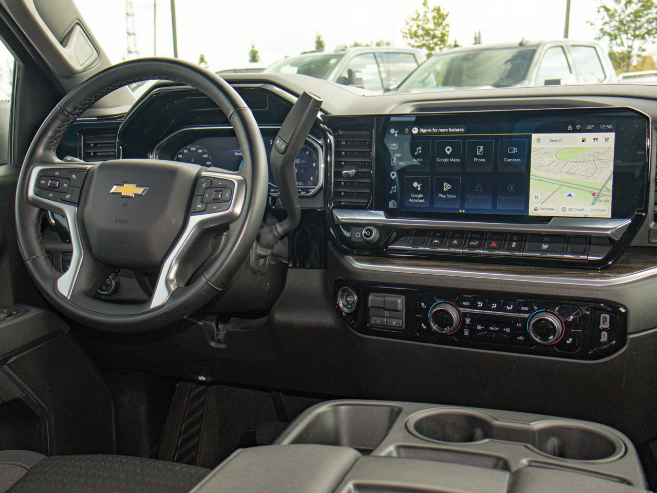 2025 Chevrolet Silverado 1500 4WD Crew Cab 147 LT White Sherwood Park - photo #28