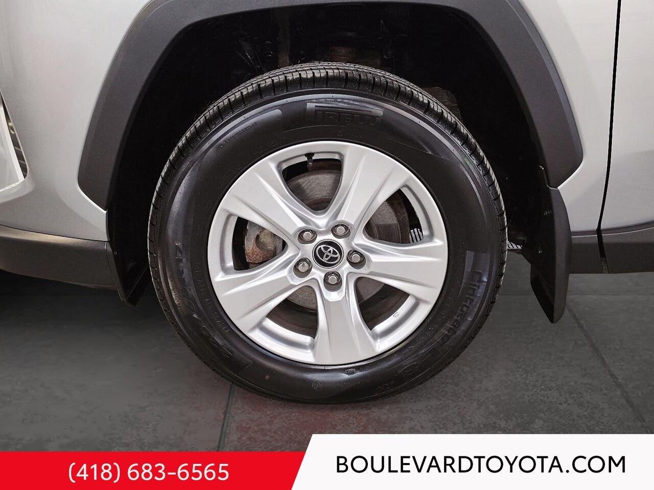 Toyota RAV4 100551A-36 | XLE 2019 Argent Québec - photo #6