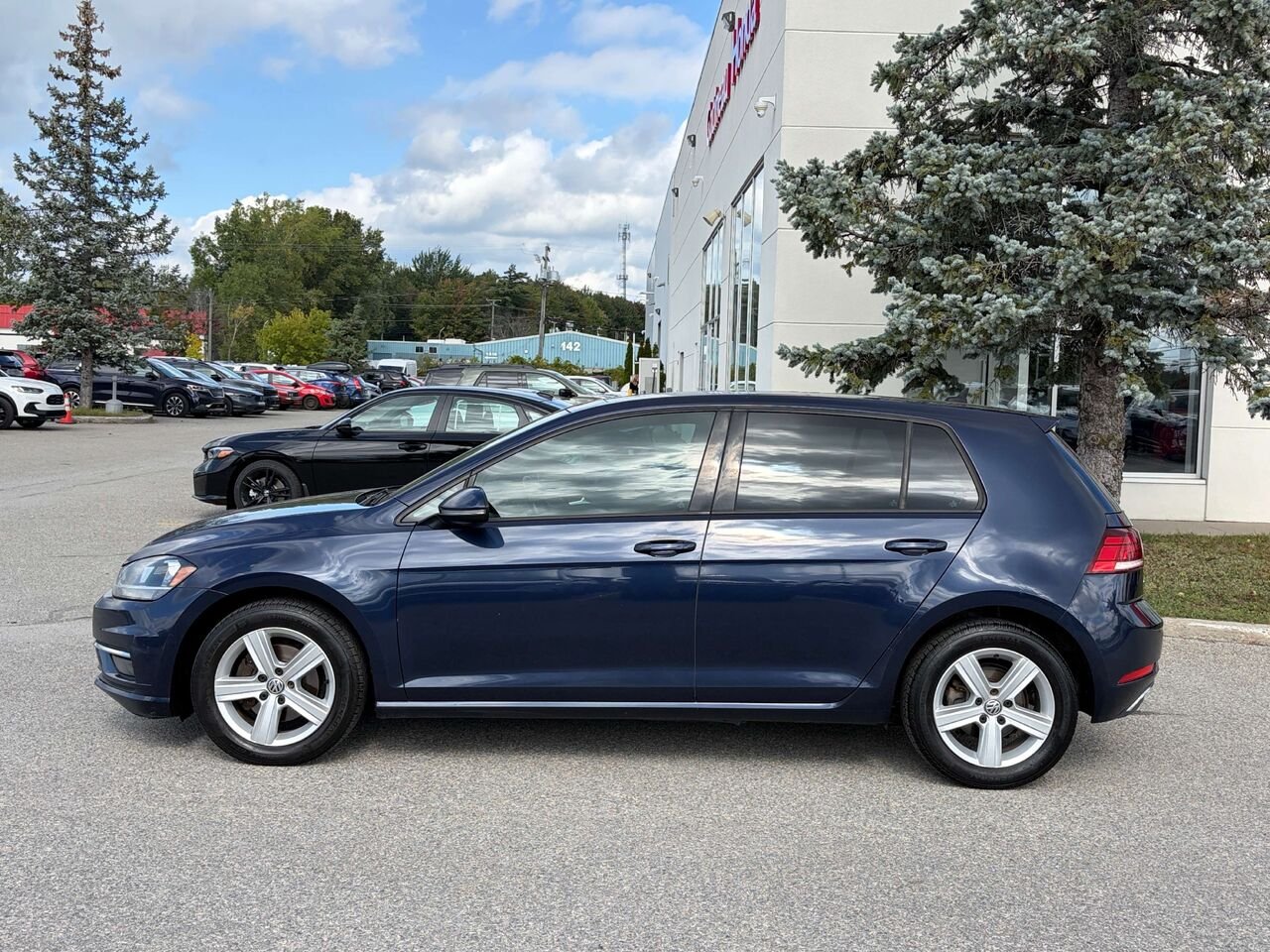 2018 Volkswagen Golf Comfortline Blue Gatineau - photo #2