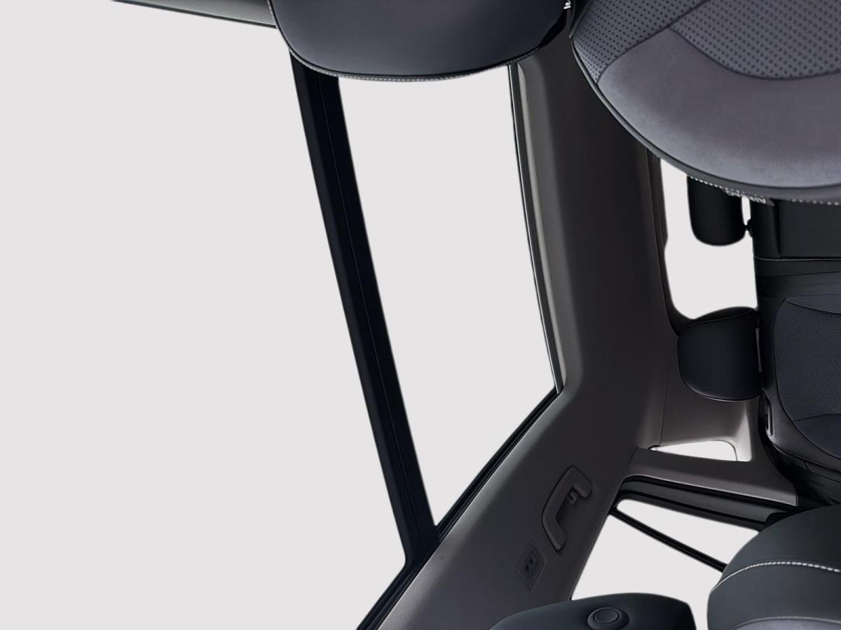 2025 Volkswagen Tiguan White Rouyn-Noranda - photo #15