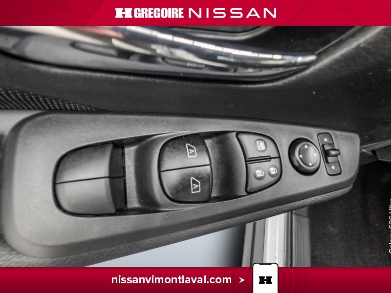 Nissan Kicks 2024 Blanc Blainville - photo #17