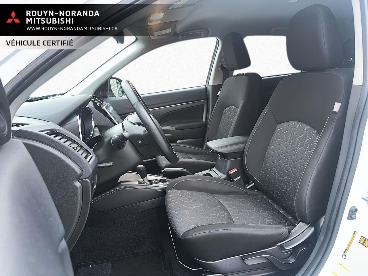Mitsubishi RVR A08144 | SE AWC 2024 Blanc  - photo #8