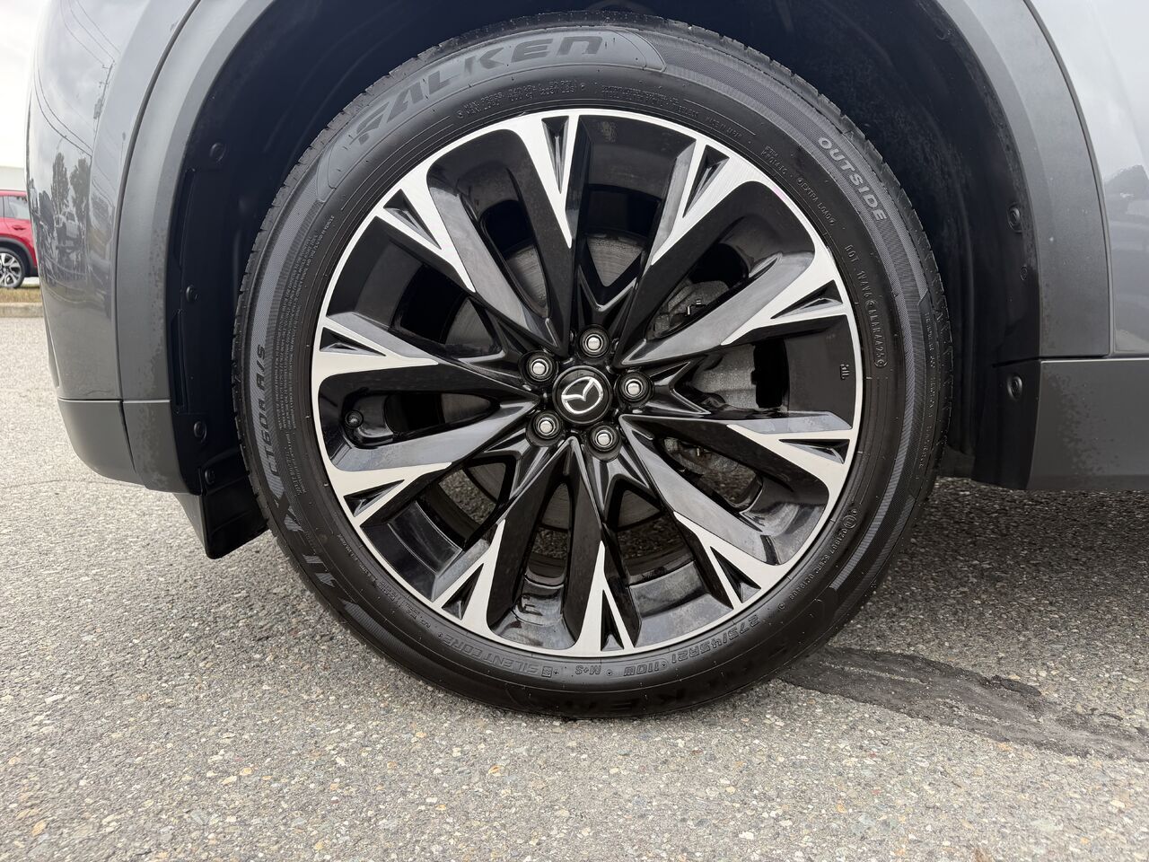 Photo 9 — Mazda CX-90 PHEV GT 2025