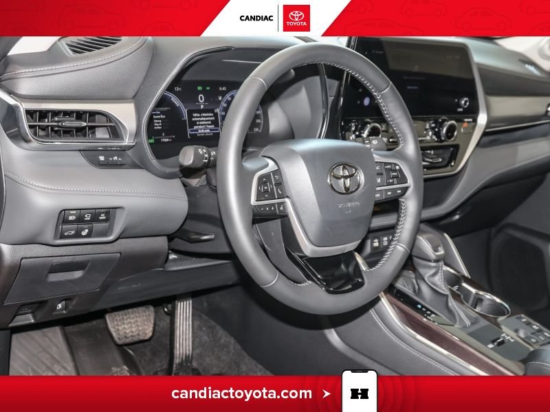 2026 Toyota Highlander Grey Blainville - photo #11