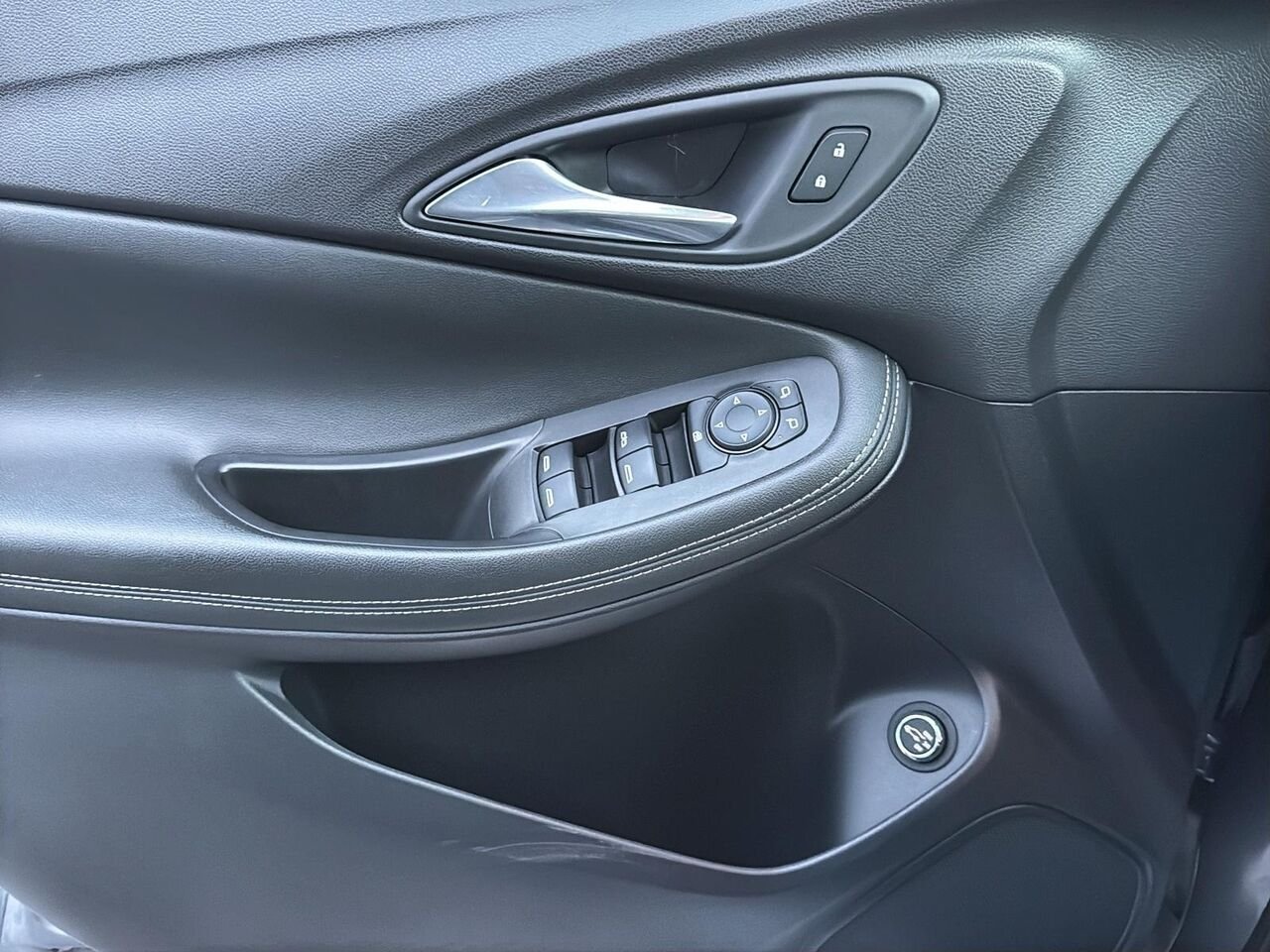 BUICK ENCORE UNKNOWN 2020 Saint-Hyacinthe - photo #10