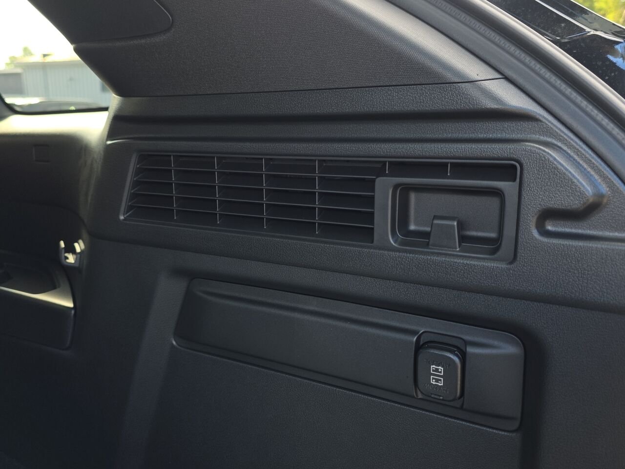 2026 Mazda CX-70 PHEV Signature TI Jet Black Mica Val-David - photo #29