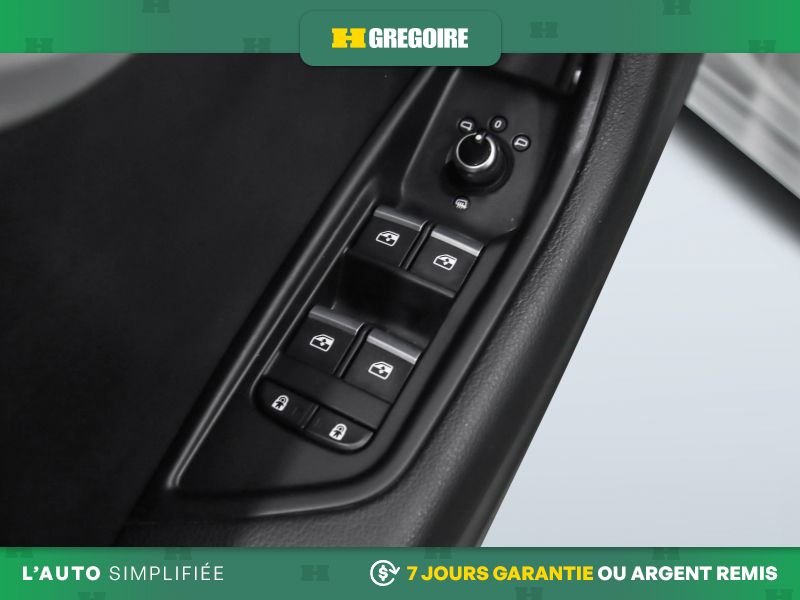 Audi A4 821306 | PROGRESSIVE AWD AUTO A/C CUIR TOIT NAV MAGS 2021 Noir Laval - photo #19